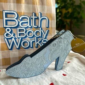 Bath and Body X Disney Cinderella Coin Purse 💙🏰